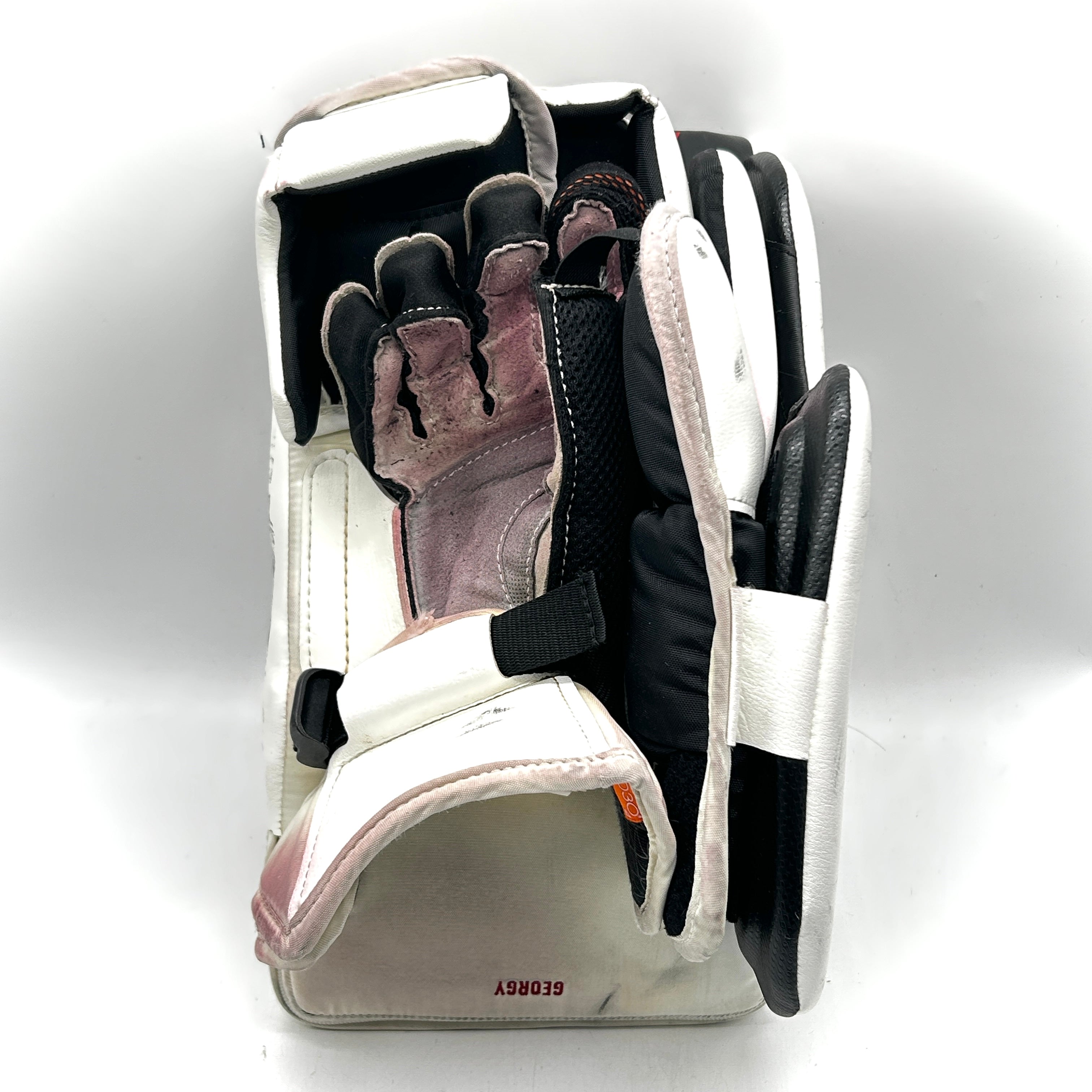CCM Extreme Flex 6 - Used Pro Stock Goalie Blocker (White/Black/Red)
